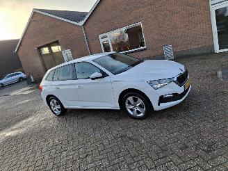 Unfallwagen Skoda Scala 1.0 tsi   81kw   navi 2024/2