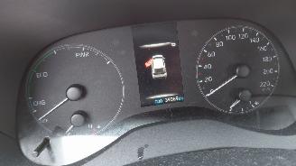 Toyota Yaris 1.5 hybrid  comfort   navi clima picture 7