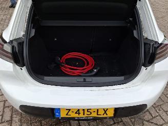 Peugeot e-208 136pk   navi    50kwh picture 14
