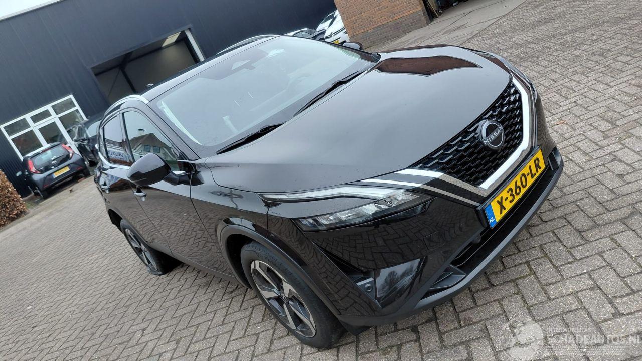 Nissan Qashqai 1.3 mhev   hybrid   158kw pano  connecta