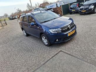 krockskadad bil auto Dacia Logan 0.9 tce  66kw  bi fuel 2018/7