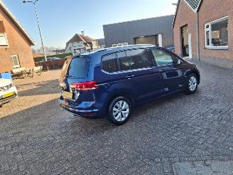 Volkswagen Touran 1.2 tsi  81kw 7 persoon   navi picture 3