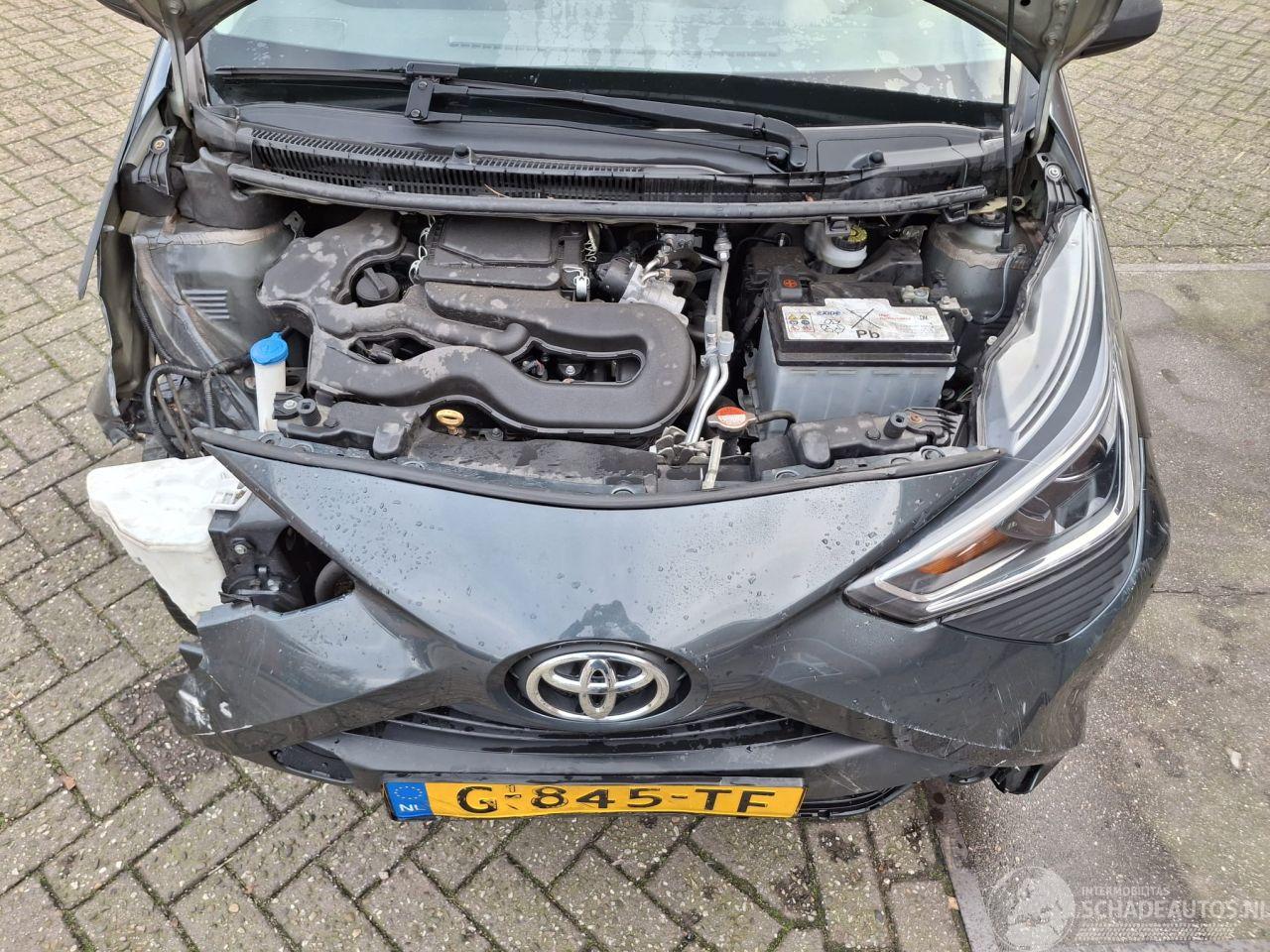 Toyota Aygo 1.0vvti x 5drs airco