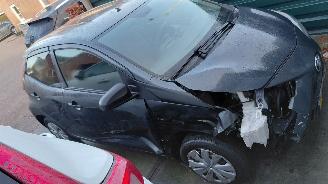 Toyota Aygo 1.0vvti x 5drs airco picture 10