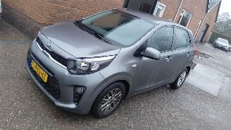 Damaged car Kia Picanto 1.0 dpi  dynamic 2021/7