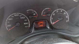 Ford Ka 1.2i  cool sound  69pk   airco picture 6