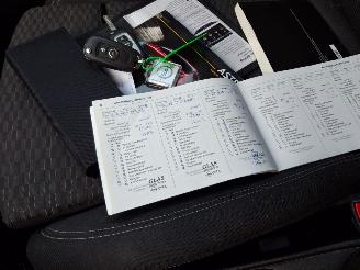 Opel Astra 1.4i 5drs navi clima  110kw picture 9