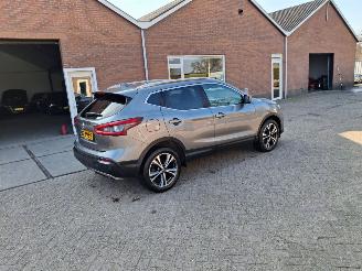 Schadeauto Nissan Qashqai 1.2 n  connecta  pano navi 2019/4