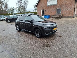 Schadeauto Citroën C4 cactus 1.2  naci clima lmv   shine uitvoering 2017/1