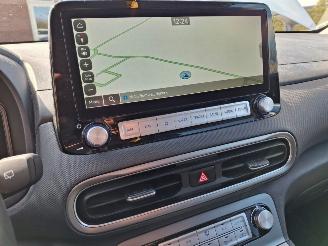 Hyundai Kona 64kw     accu       navi  204pk picture 9