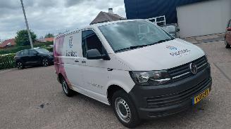 Volkswagen Transporter 2.0 tdi  84pk   airco picture 2