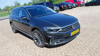 Vaurioauto  passenger cars Volkswagen Passat 1.4 tsi  156pk   75pk  automaat 2020/9