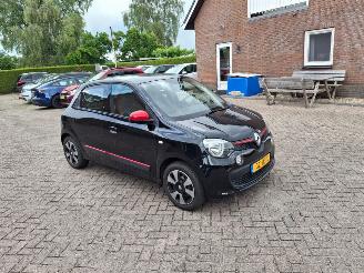 krockskadad bil auto Renault Twingo 1.0 sce  collection  airco 2015/10