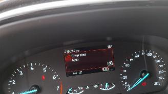 Ford Fiesta 1.0 hybrid titanium  92kw  navi picture 10