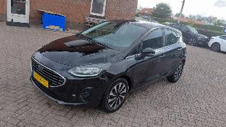  Ford Fiesta 1.0 hybrid titanium  92kw  navi 2022/11