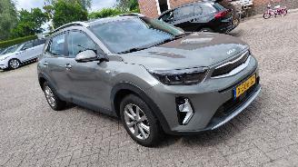škoda osobní automobily Kia Stonic 1.0 hybrid  74kw navi   clima 2023/11