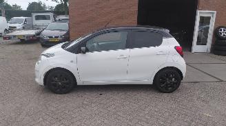 skadebil auto Citroën C1 1.0 vti shine  clima navi lmv 2021/3
