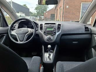 Hyundai Ix20 1.6i  125pk  automaat   clima picture 7