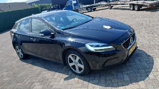 Auto incidentate Volvo V-40 1.5  122pk automaat navi 2019/3