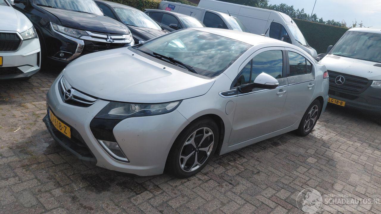 Opel Ampera 1.4i hybrid  clima navi