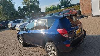 Voiture accidenté Toyota Rav-4 2.0 vtti  152pk  automaat  4x4 2009/7
