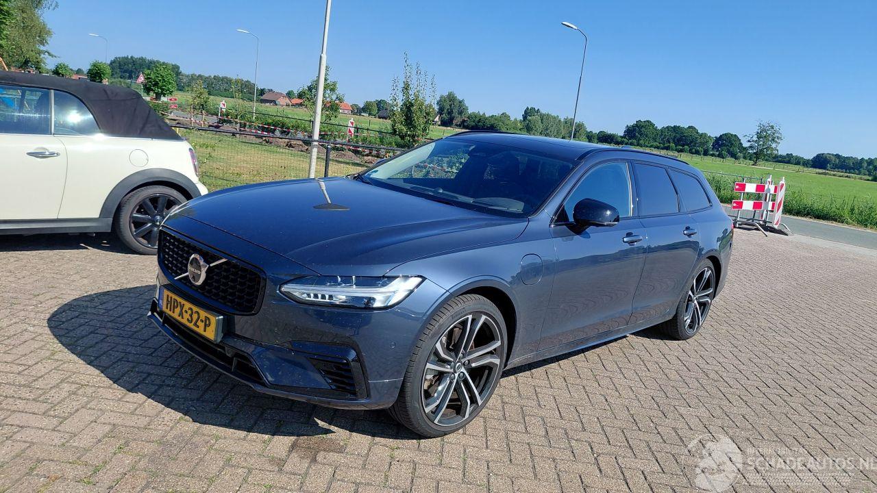 Volvo V-90 2.0 t8  plug in awd  pano   310pk
