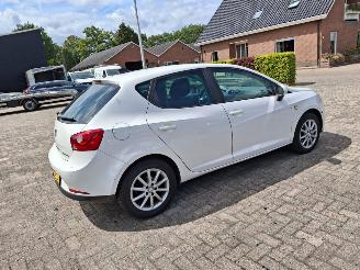 Seat Ibiza 1.2 tsi  77kw 5drs airco picture 3