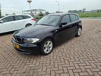 Avarii autoturisme BMW 1-serie 118i 5drs airco navi 2010/11