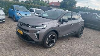 Schadeauto Renault Captur 1.6 e tech  hybrid  navi 2025/3