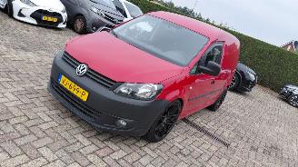 skadebil bedrijf Volkswagen Caddy 1.6 tdi  75 pk  airco navi 2014/7