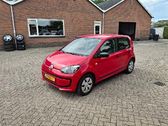 Vaurioauto  passenger cars Volkswagen Up! 1.0i 5der airco 2013/10
