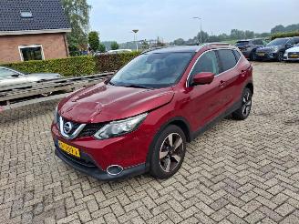 uszkodzony samochody osobowe Nissan Qashqai 1.2i automaat   navi clima  pano 2016/9