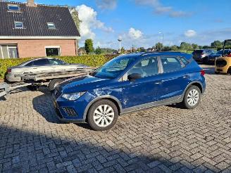 damaged passenger cars Seat Arona 1.0i tsi  70kw    airco 5drs 2018/10