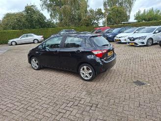 Damaged car Toyota Yaris 1.5 HYBRID    navi 2019/5