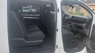 skadebil bedrijf Peugeot Expert 2.0 hdi  122pk lang  dubbel cabine   airco 2019/6