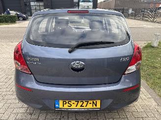 Hyundai I-20 1.2i i-DRIVE AIRCO 5 DEURS BOUWJAAR 2012 VASTE PRIJS! 2600 EURO picture 3