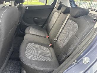 Hyundai I-20 1.2i i-DRIVE AIRCO 5 DEURS BOUWJAAR 2012 VASTE PRIJS! 2600 EURO picture 9