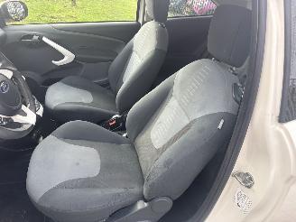 Ford Ka 1.2 TITANIUM AIRCO BUMPERSCHADE BOUWJAAR 2009 1750 EURO picture 8