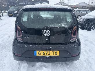 Volkswagen Up! 1.0 BLEUMOTION LICHTE SCHADE! 151000 KM BOUWJAAR 2019 5500 EURO picture 4