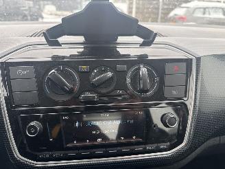 Volkswagen Up! 1.0 BLEUMOTION LICHTE SCHADE! 151000 KM BOUWJAAR 2019 5500 EURO picture 10