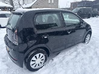 Volkswagen Up! 1.0 BLEUMOTION LICHTE SCHADE! 151000 KM BOUWJAAR 2019 5500 EURO picture 5