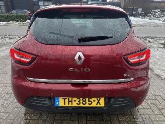 Renault Clio 0.9 TCE ICONIC LICHTE RIJDBARE SCHADE! BOUWJAAR 2017 6750 EURO picture 3