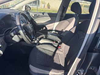 Seat Ibiza 1.0 ECO TSI BOUWJAAR 2016 RIJDBARE ACHTERSCHADE 2999 EURO picture 8