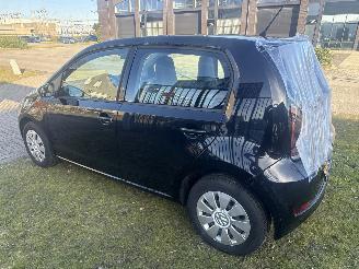 Volkswagen Up! 1.0 UP! 58237 KM RIJDBAAR BOUWJAAR 2017  5850 EURO VAST picture 2