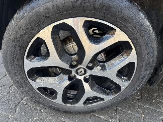 Renault Captur 0.9 INTENS 80000 KM RIJDBAAR BOUWJAAR 2018  5999 EURO VAST! picture 14