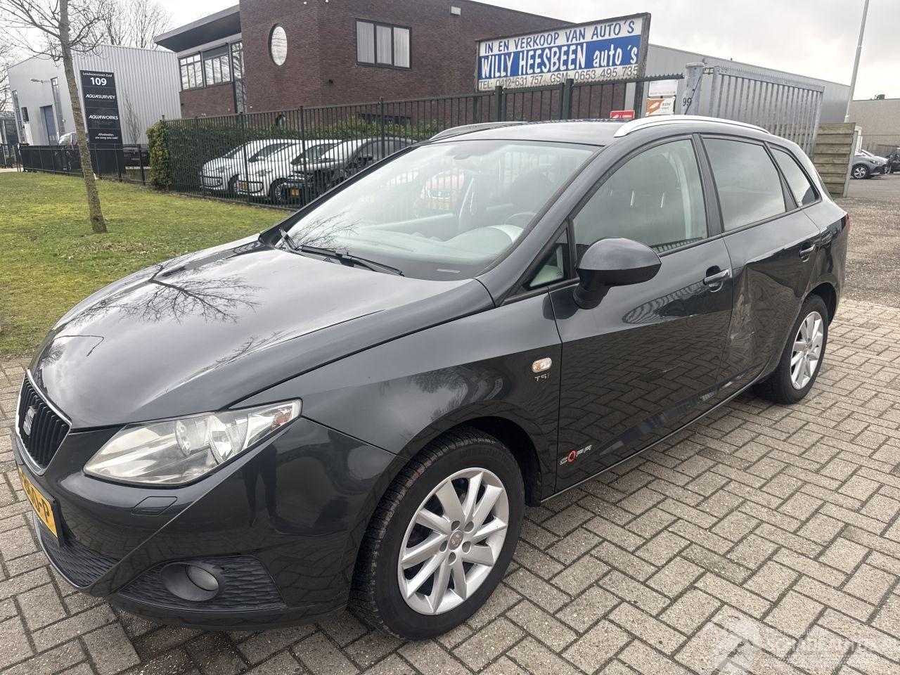 Seat Ibiza 1.2 TSi  AUTOMAAT ST LICHTE SCHADE! BOUWJAAR 2011  2899 EURO VAST