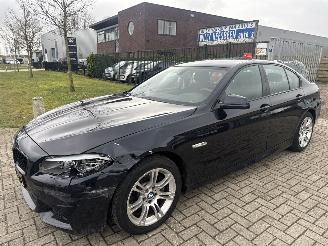 Damaged car BMW 5-serie 520i EXCUTIVE AUTOMAAT LICHTE SCHADE! BOUWJAAR 2013 7200 EURO 2013/5