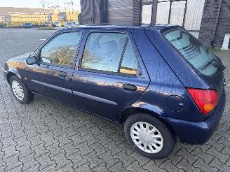 Ford Fiesta 1.3-16V FORZA 5 DEURS 74510 KM  VASTE PRIJS 699 EURO picture 2