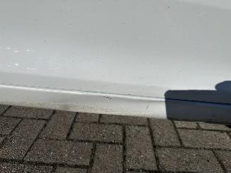 Kia Picanto 1.0 CVVT ECONOMY  AIRCO LICHTE SCHADE! BOUWJAAR 2014 2150 EURO picture 6