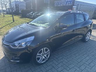 krockskadad bil auto Renault Clio 0.9 TCe ZEN  85000 KM SPUITWERK! BOUWJAAR 2017  5999 EURO VAST! 2017/6